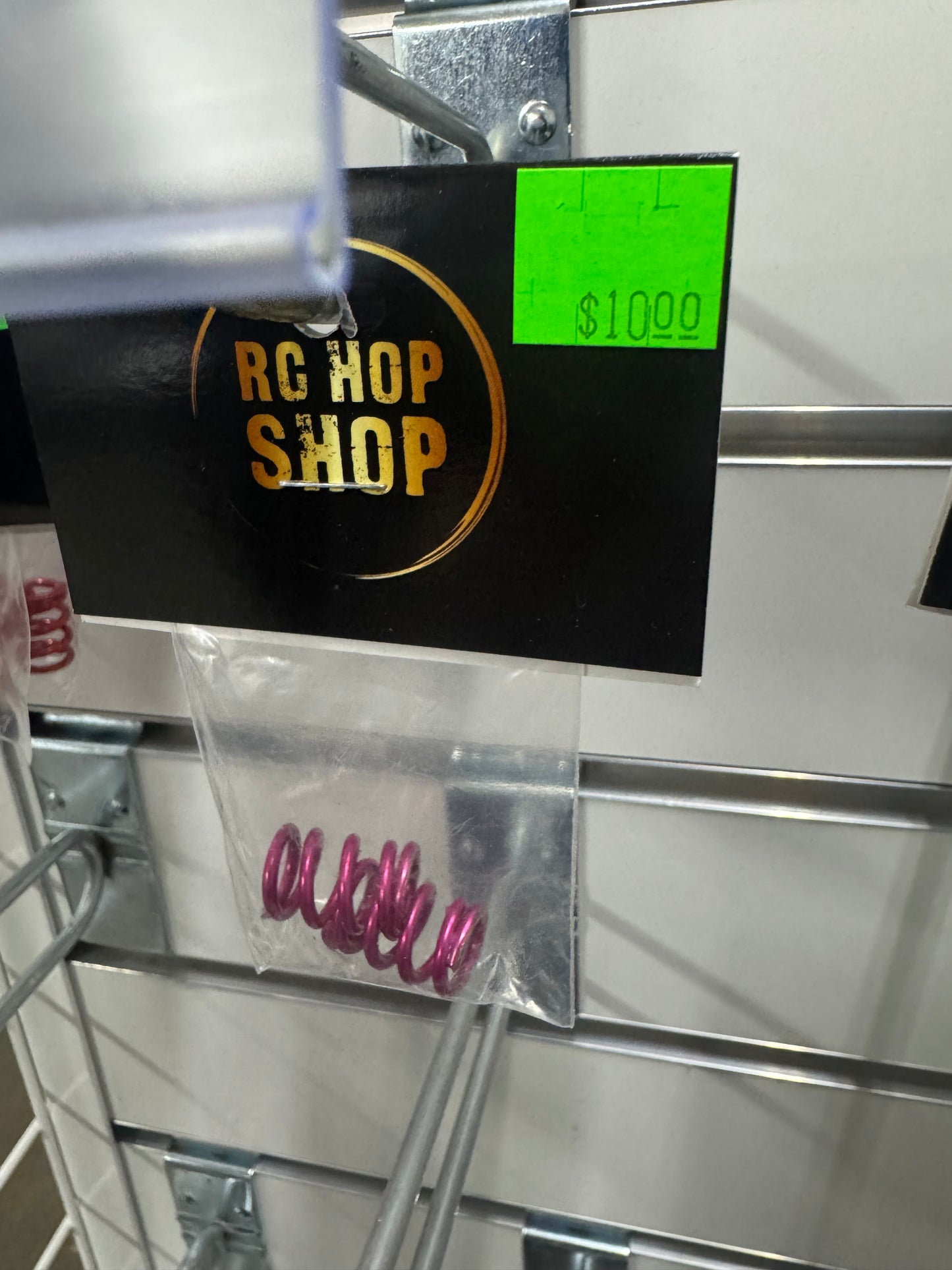 RcHopShop Replacement 5 turn Magenta 1.8 coils. (2 per pack)