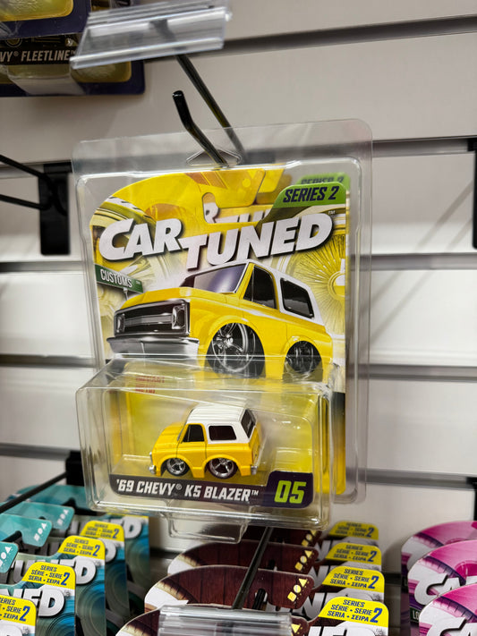 Skunks Hobbies Diecast Clamshell Protector Premium Hot Wheels and Car Tuned