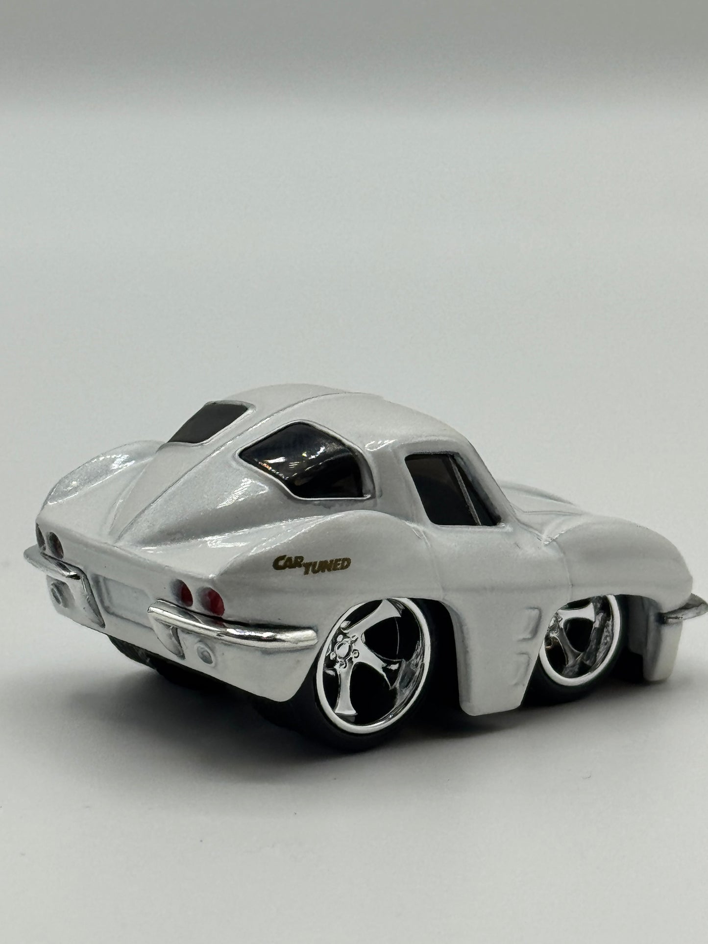 CarTuned Hobby Series 2 - 1963 Chevy Corvette White Pro Street 530190