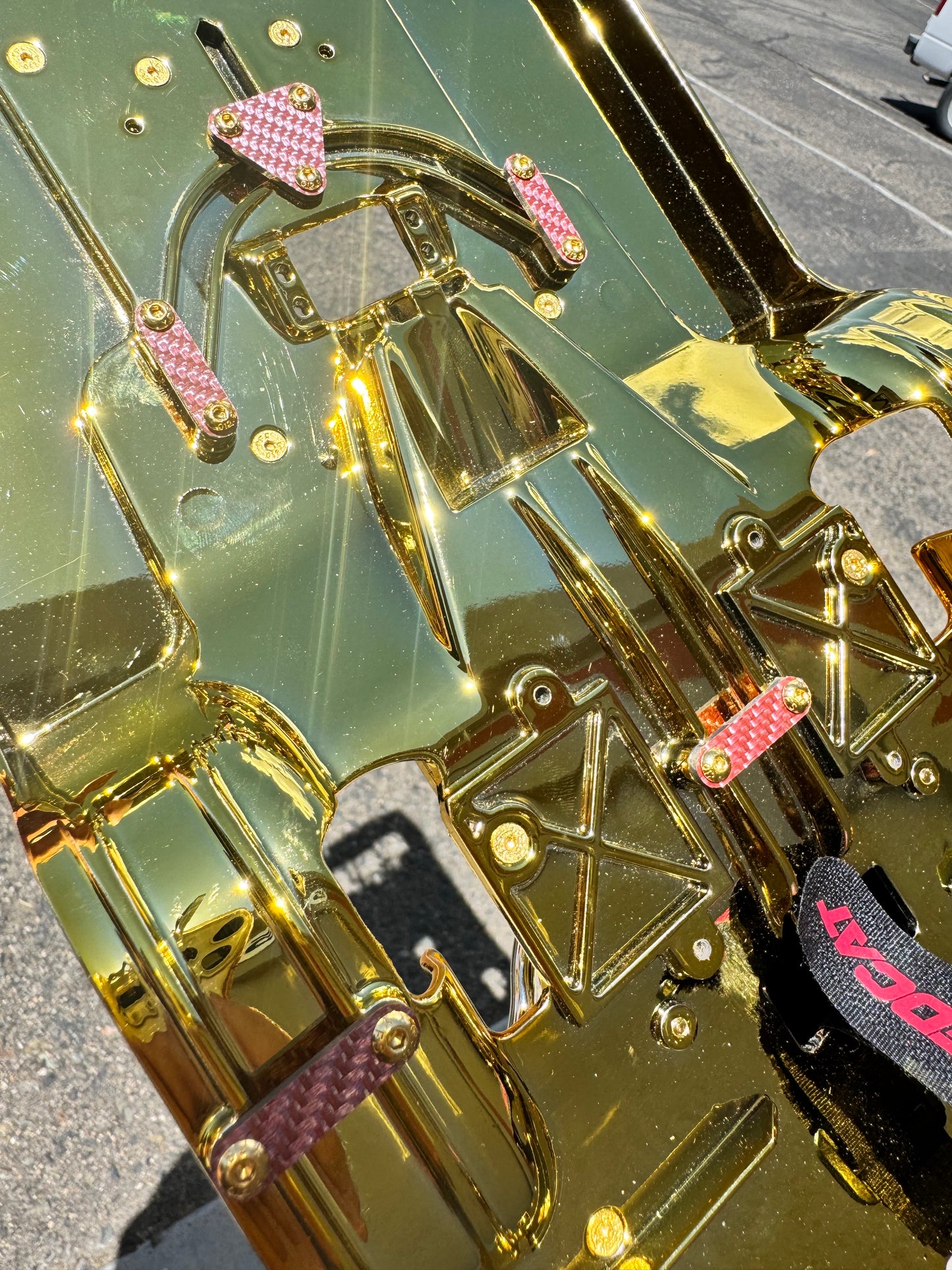 Skunks Hobbies Carbon Fiber Wire Clamp Set Impala & LRH285 Chassis