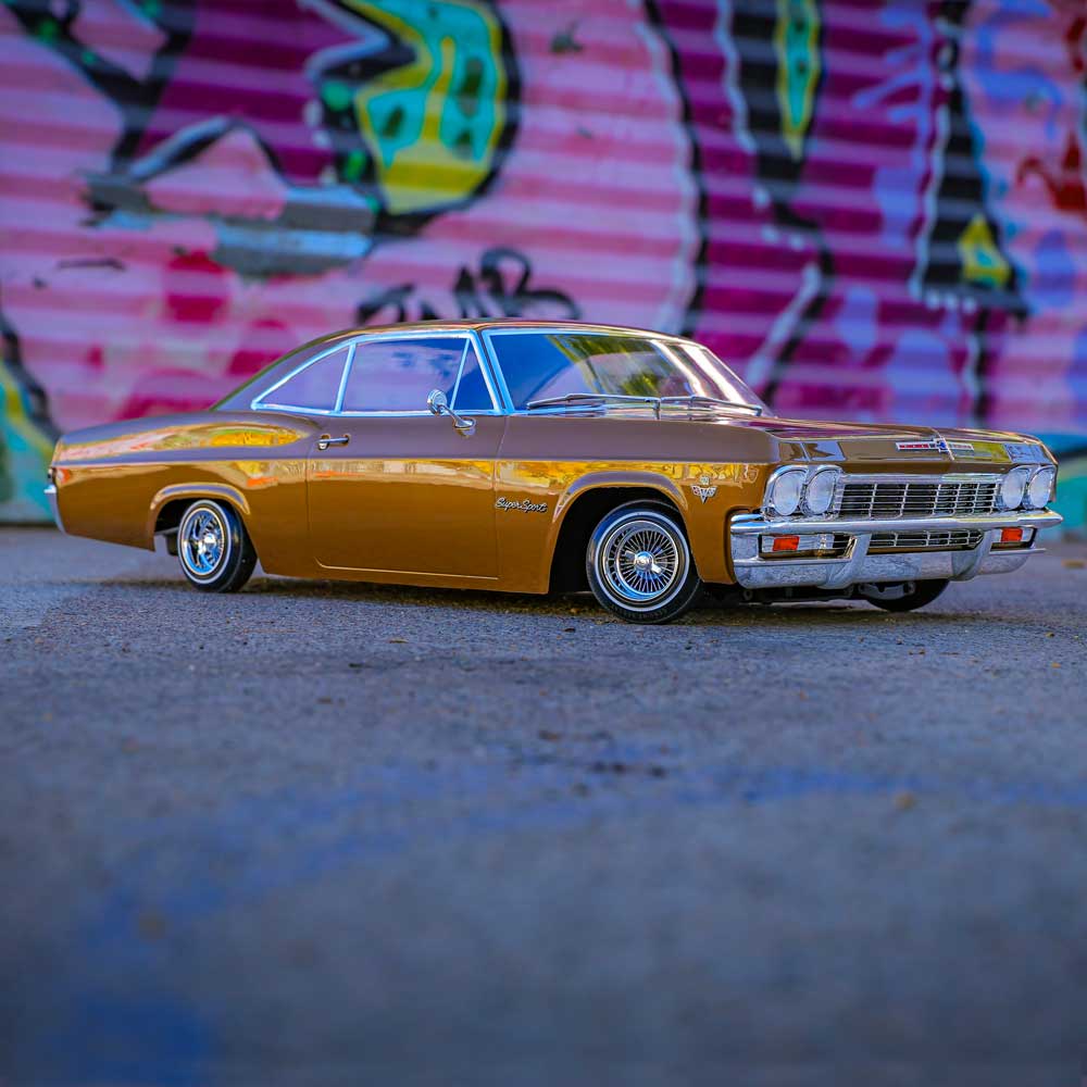 Redcat Racing 1/10th 1965 Chevrolet Impala Hopping Lowrider Root Beer RER33484