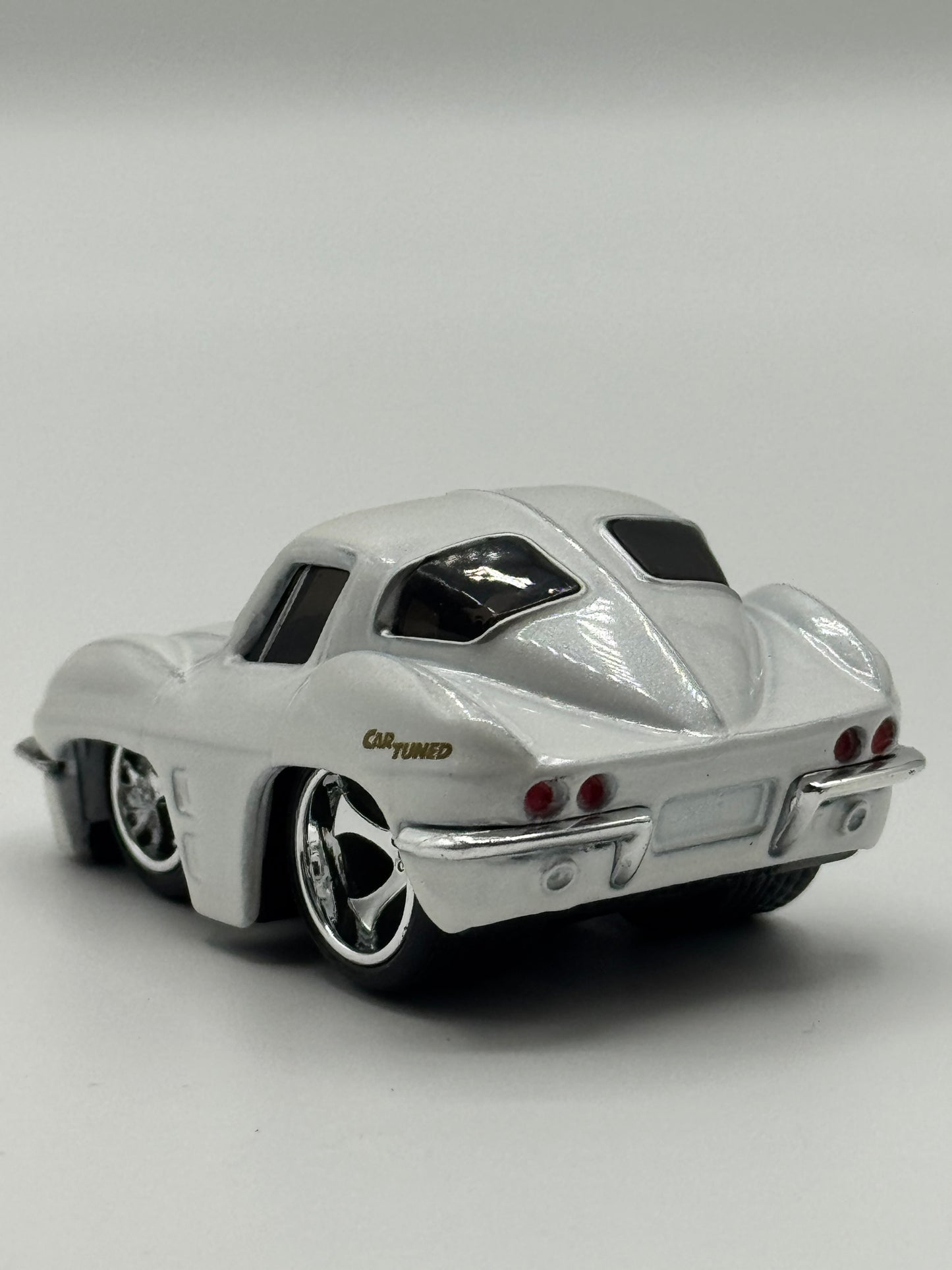 CarTuned Hobby Series 2 - 1963 Chevy Corvette White Pro Street 530190