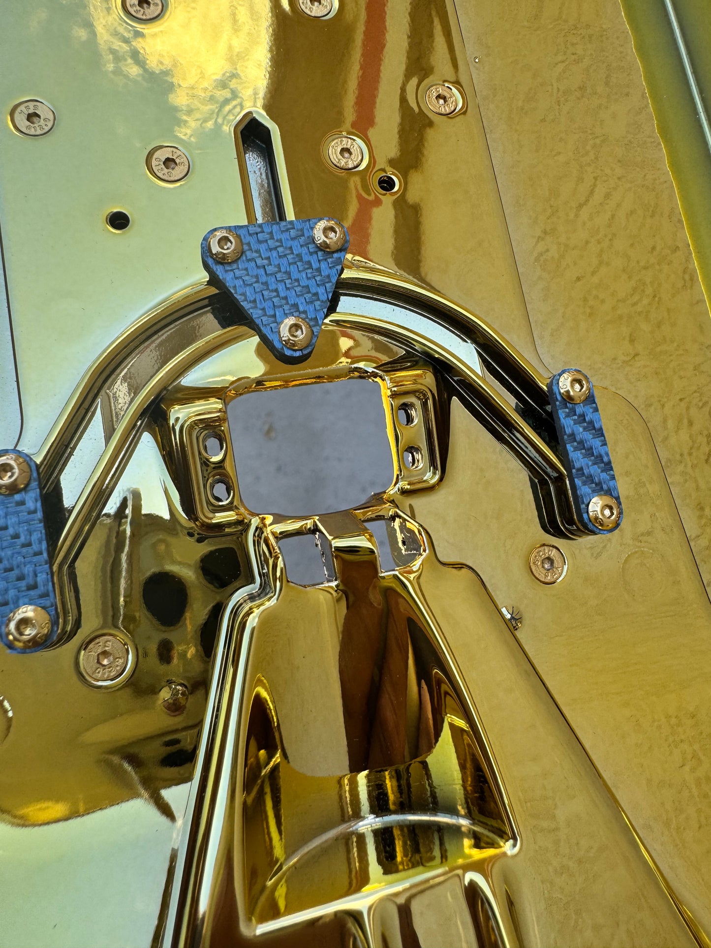 Skunks Hobbies Carbon Fiber Wire Clamp Set Impala & LRH285 Chassis