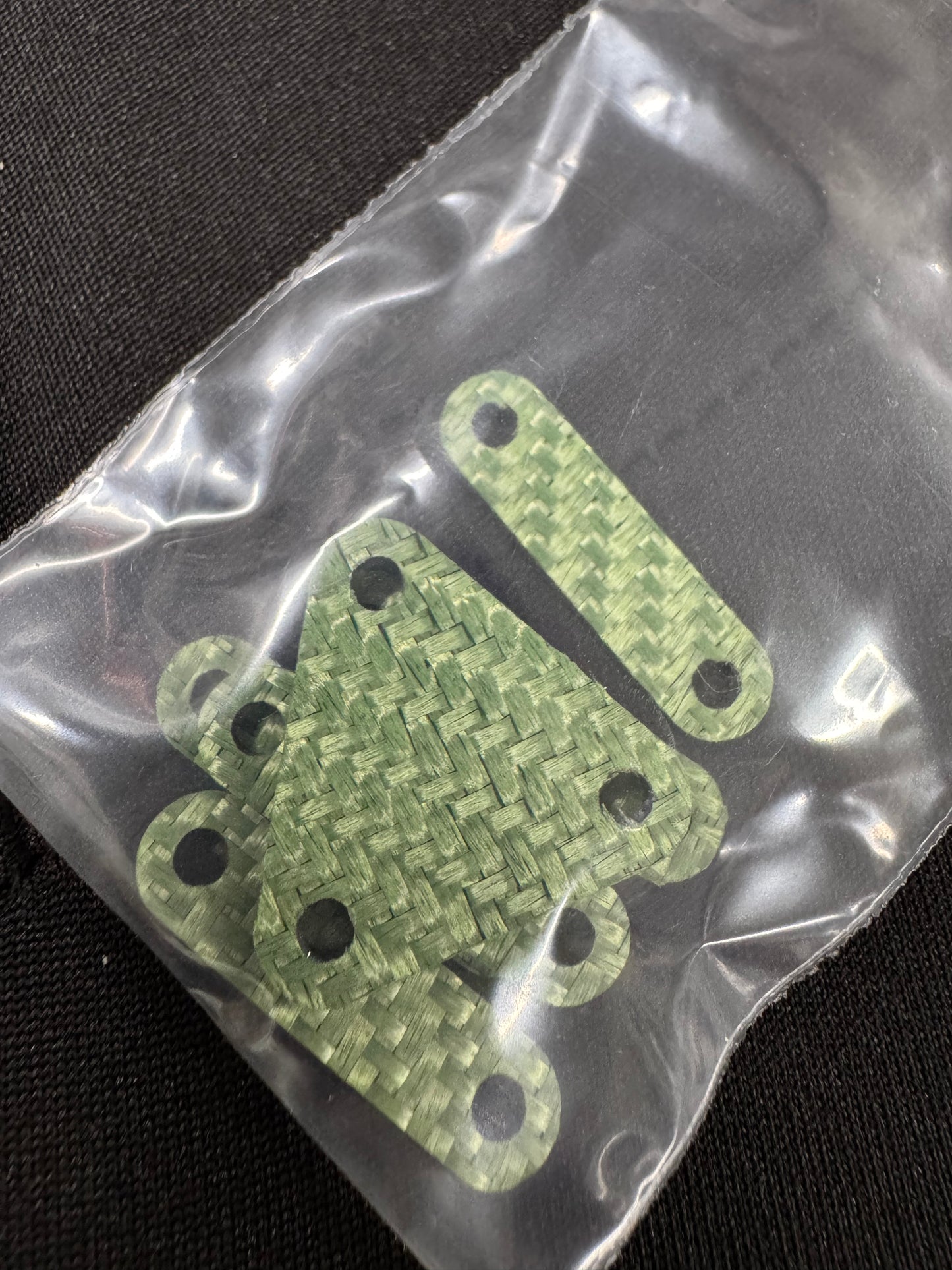 Skunks Hobbies Impala & LRH285 Carbon Fiber Wire Clamp Set
