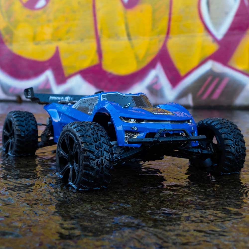 Redcat Piranha TR10 RC Car - 1:10 Brushed 2WD Electric Truggy RER10771